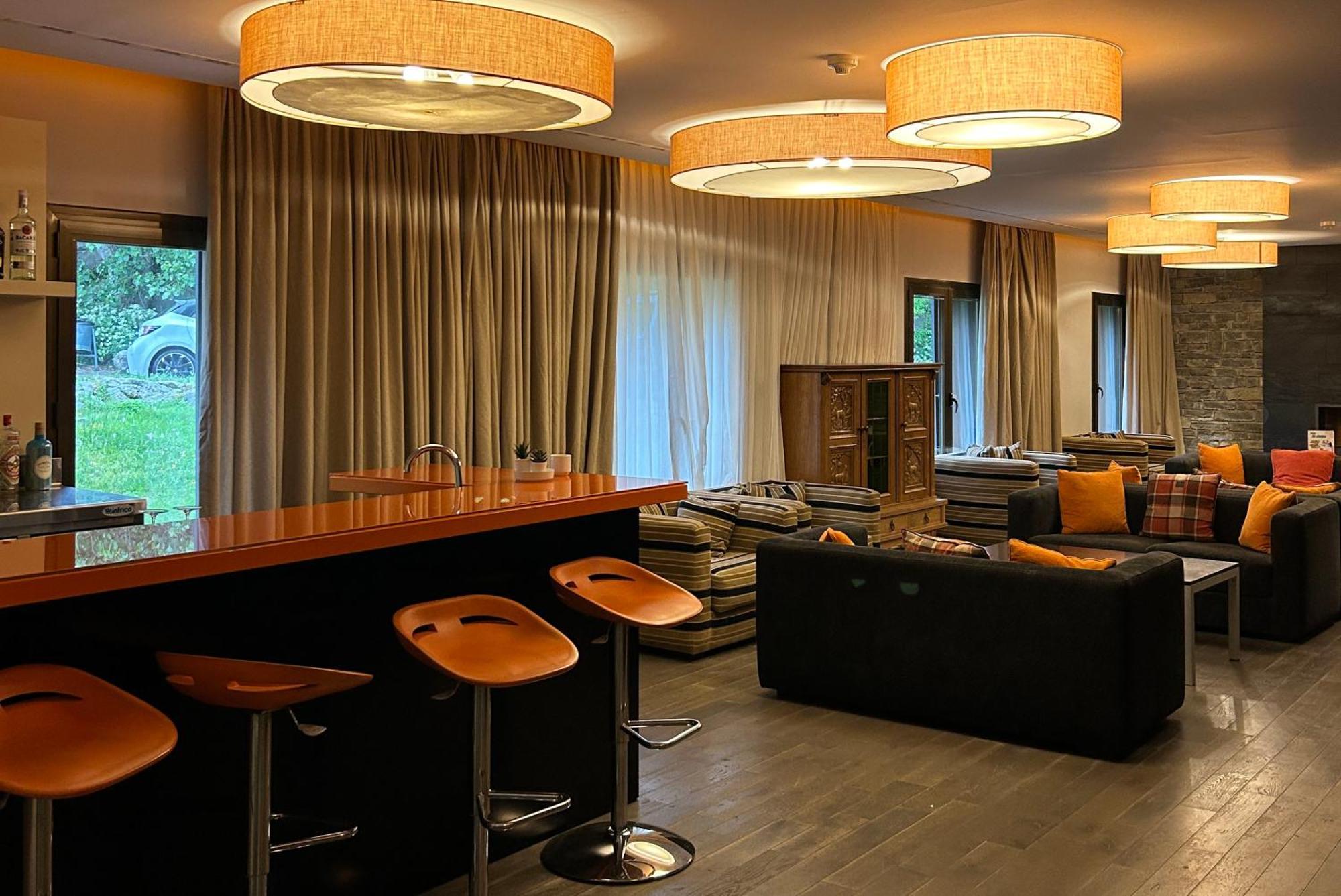 Aparthotel Siente Boi & Spa Pla de l'Ermita Exteriör bild