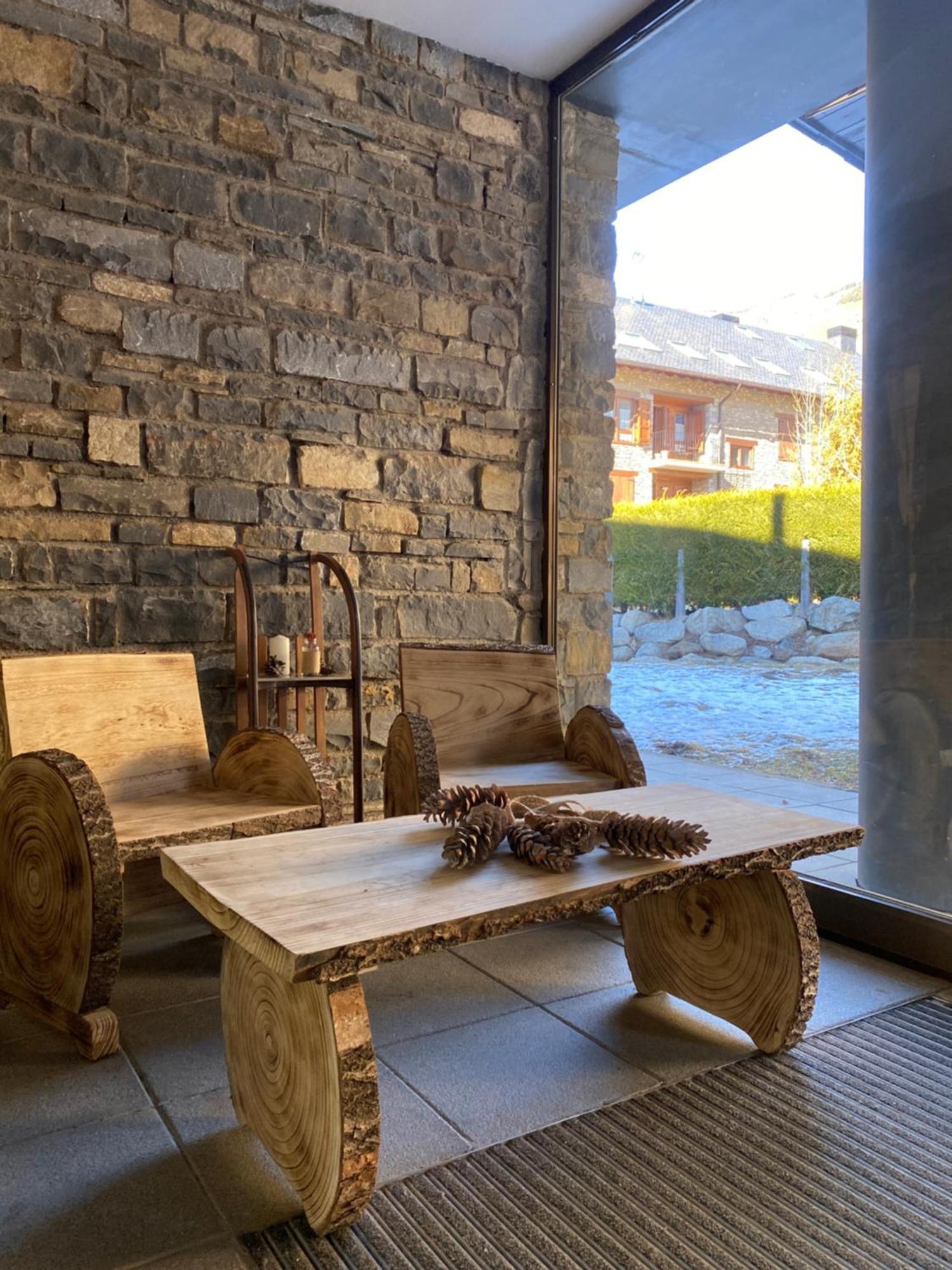 Aparthotel Siente Boi & Spa Pla de l'Ermita Exteriör bild