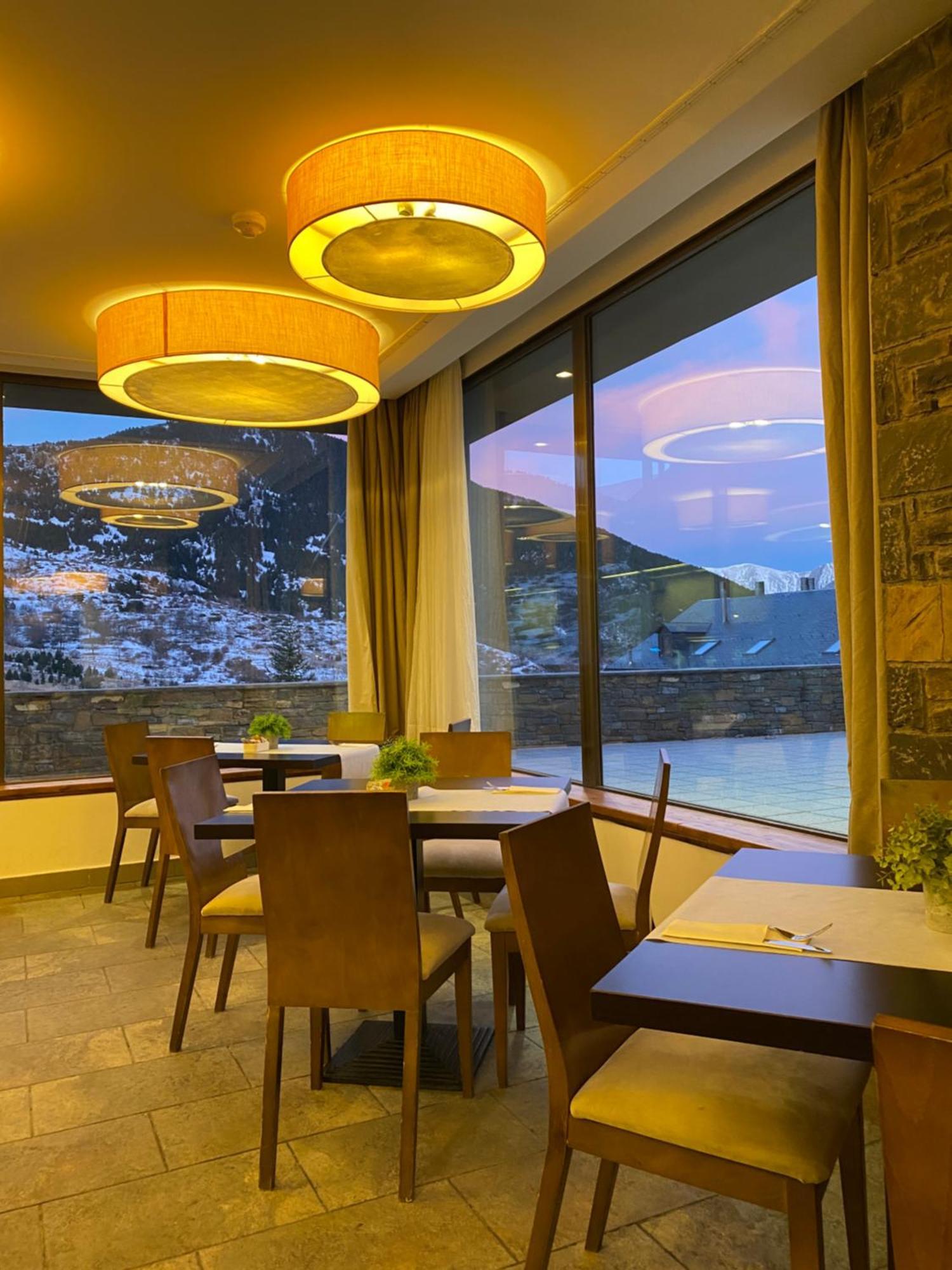Aparthotel Siente Boi & Spa Pla de l'Ermita Exteriör bild