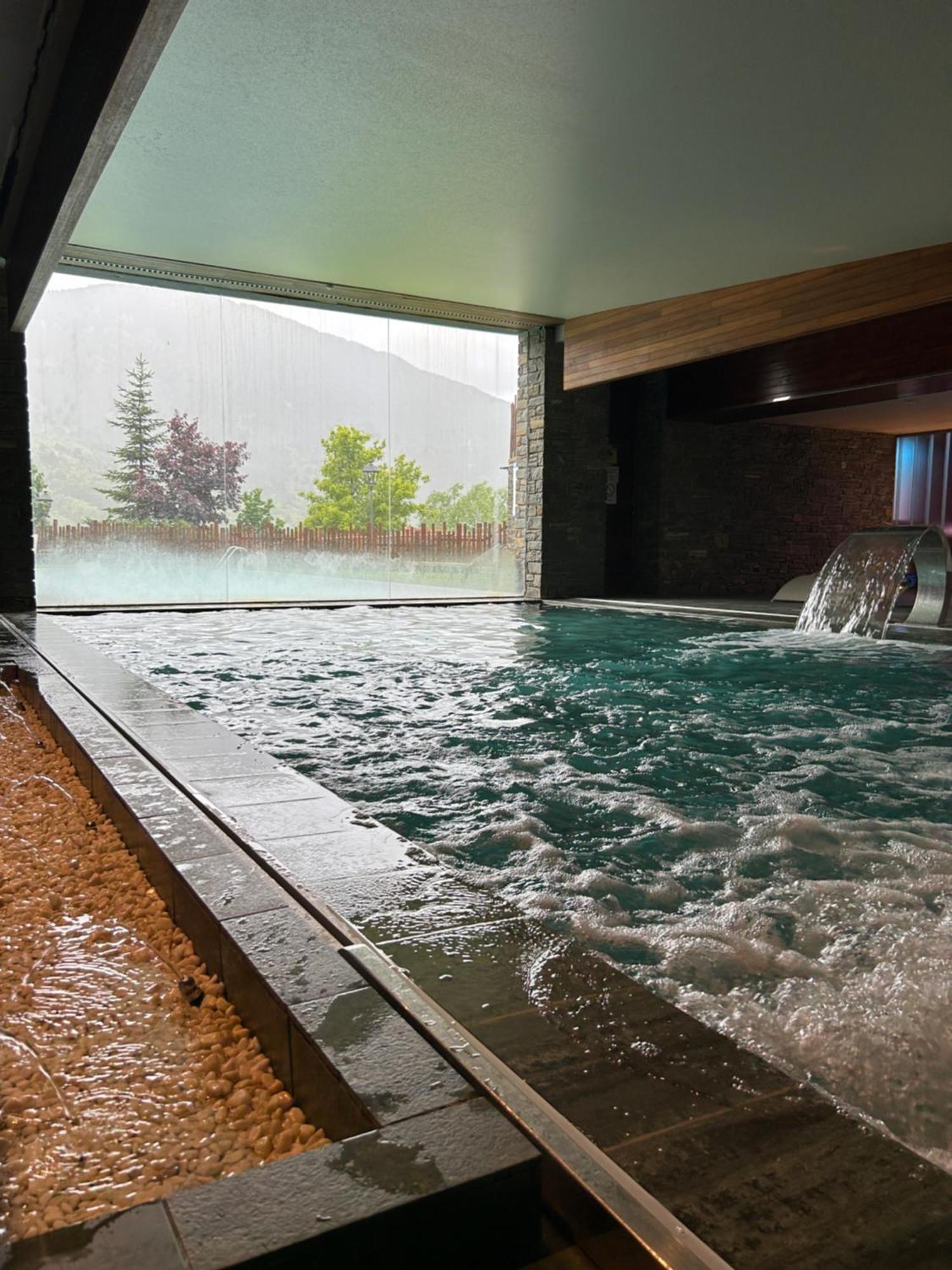 Aparthotel Siente Boi & Spa Pla de l'Ermita Exteriör bild