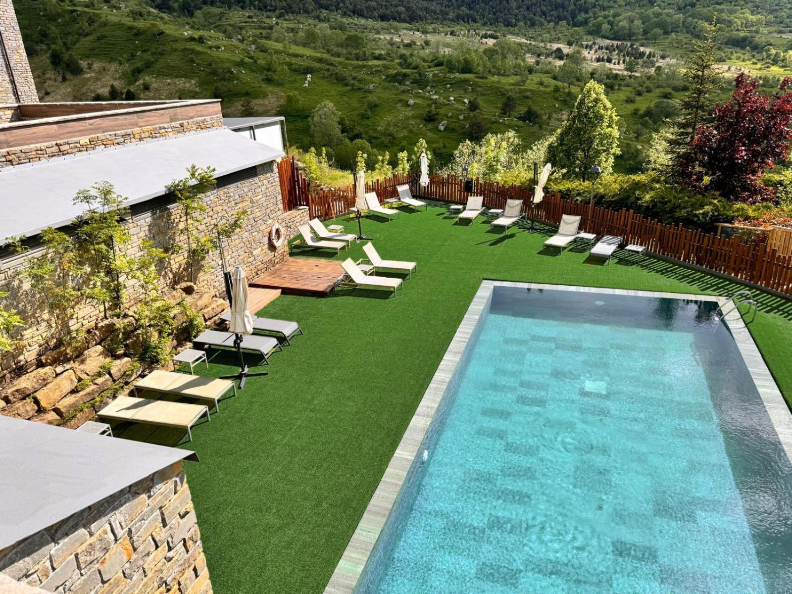 Aparthotel Siente Boi & Spa Pla de l'Ermita Exteriör bild