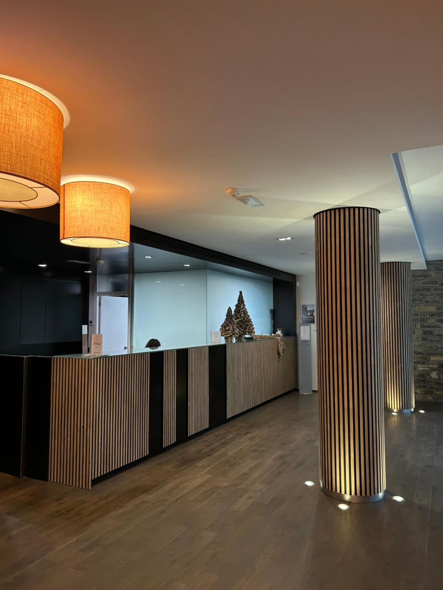 Aparthotel Siente Boi & Spa Pla de l'Ermita Exteriör bild
